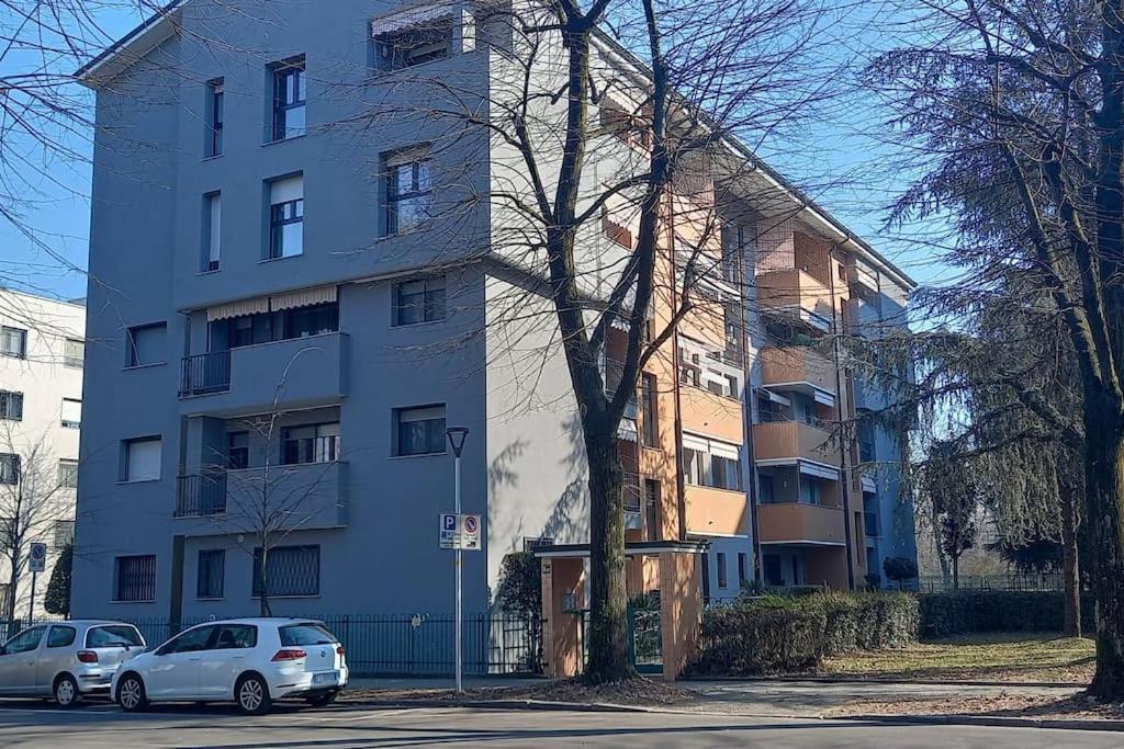 Spilamberto 6B - 12Mins From San Donato M3 Station Appartement San Donato Milanese Buitenkant foto